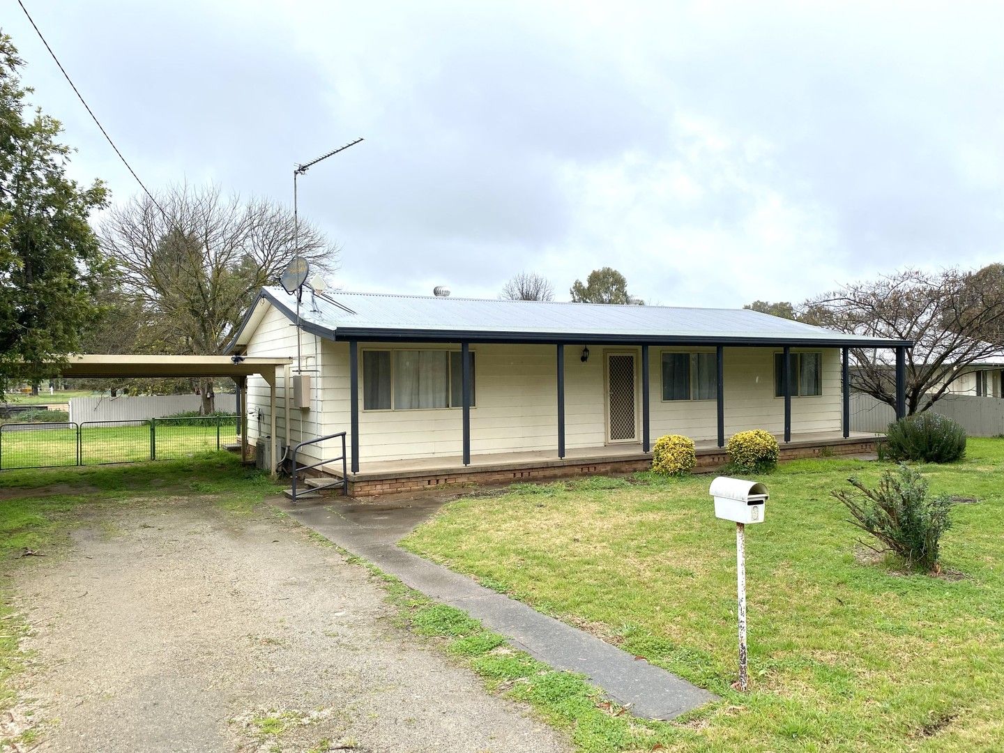 3 bedrooms House in 3 Day Street COWRA NSW, 2794