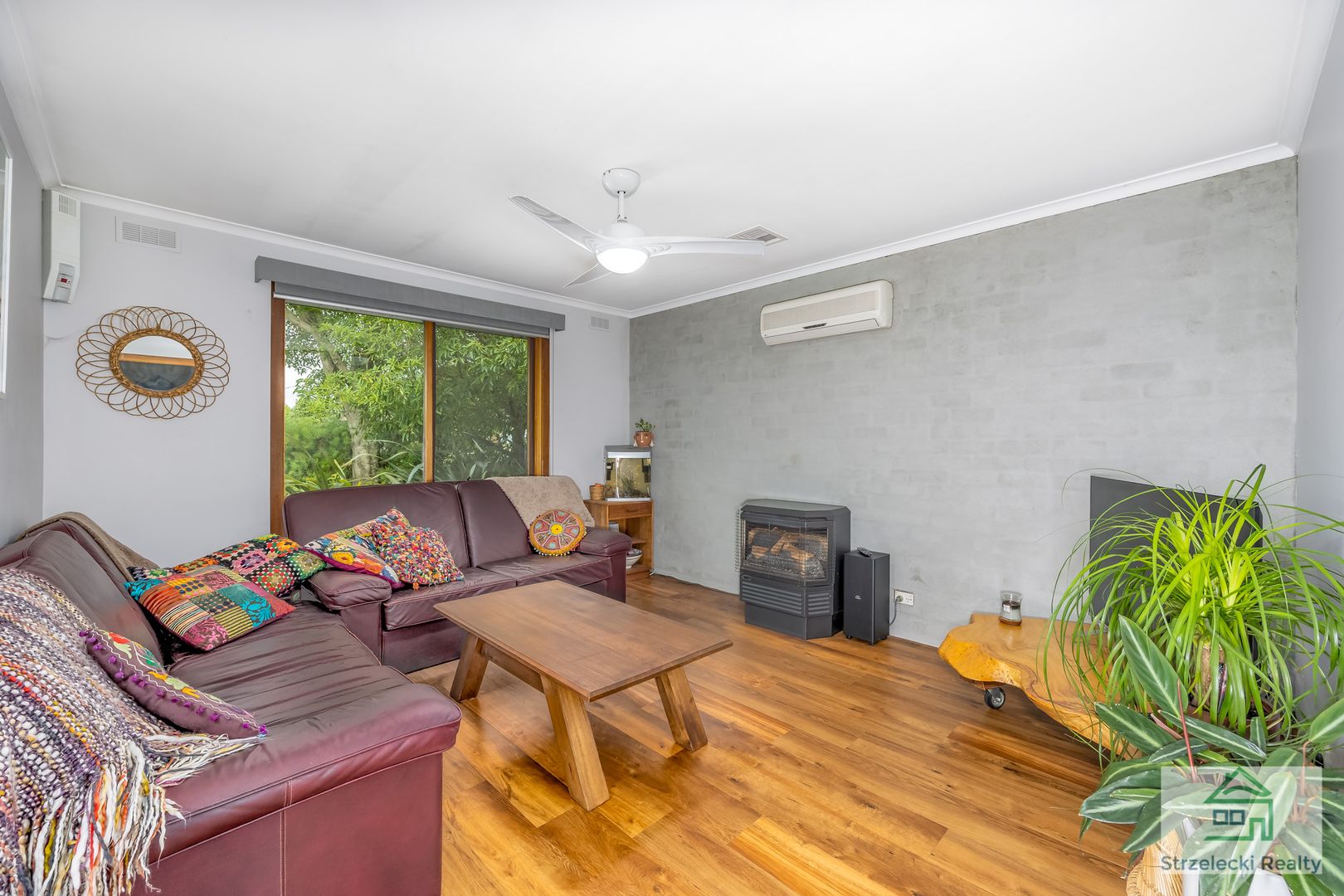 35 Edward Crescent, Trafalgar VIC 3824, Image 2