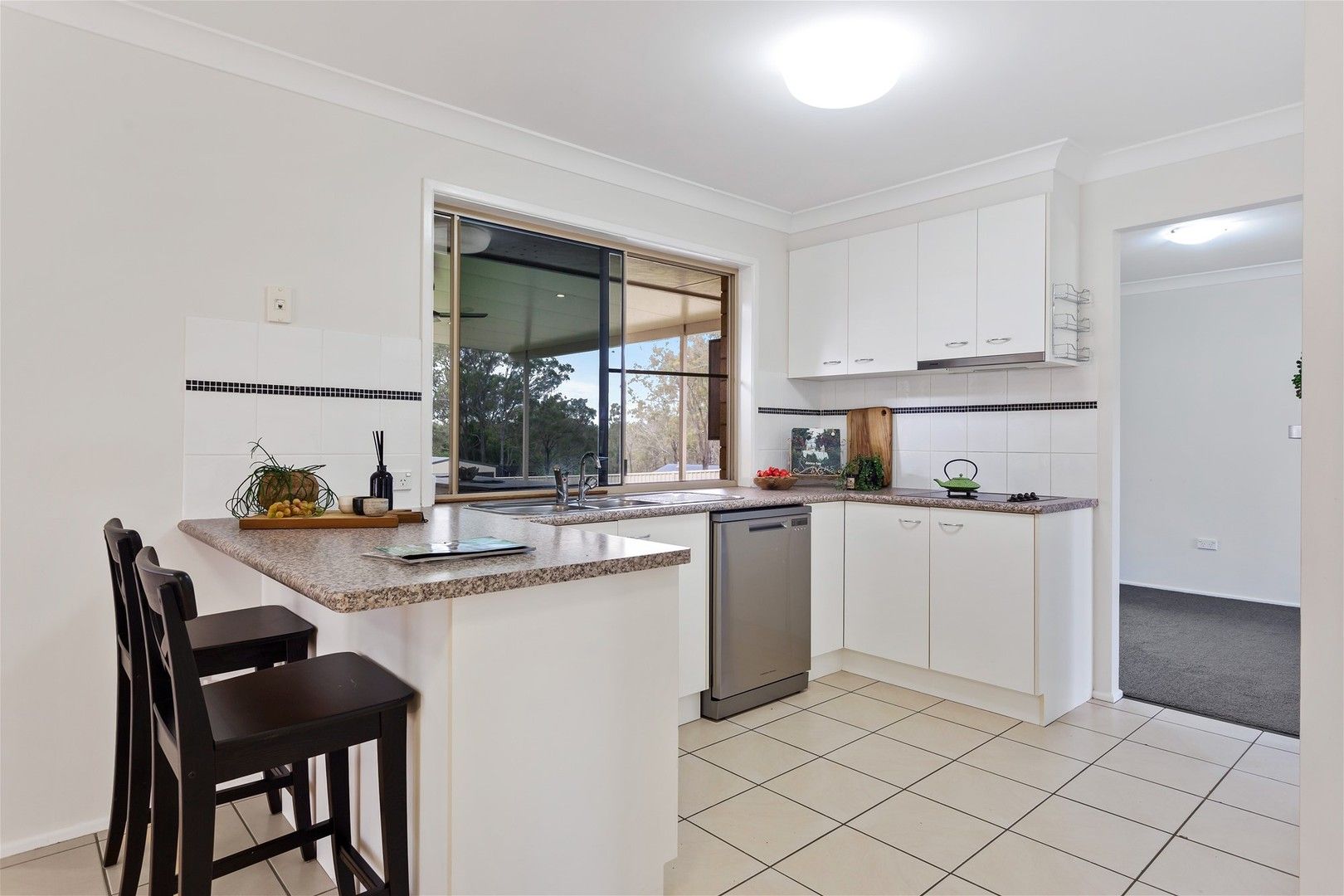 33 Highland Park Road, Meringandan West QLD 4352, Image 0