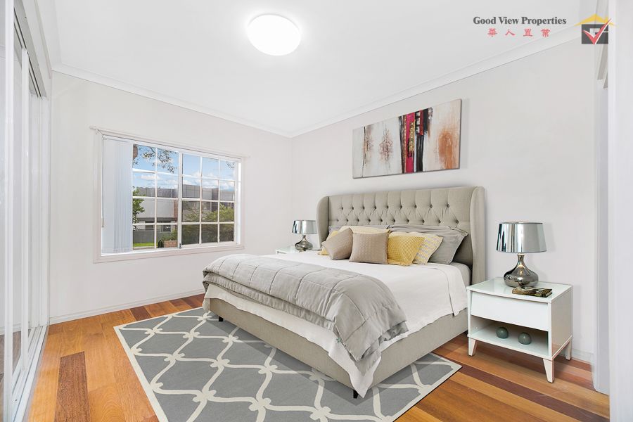 2/12A Mercury Street, Beverly Hills NSW 2209, Image 2