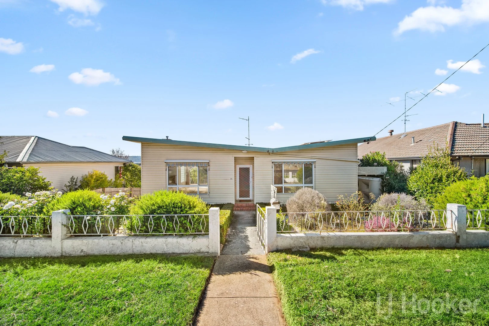 Primary image of 26 Kinkora Place, Crestwood NSW 2620