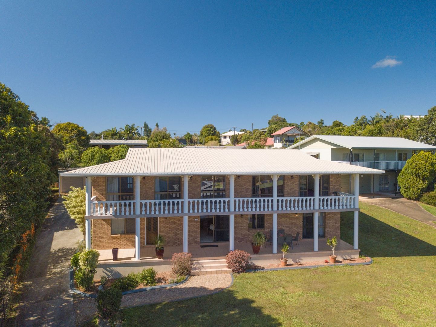 Yungaburra Qld 4884 5 Beds House For Sale 750 000 2014585665 Domain