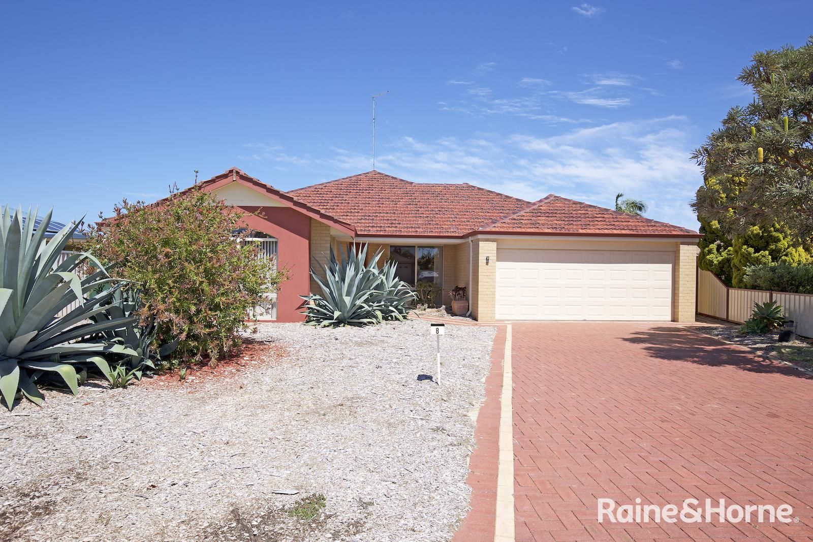 8 Knight Place, Wannanup WA 6210, Image 0