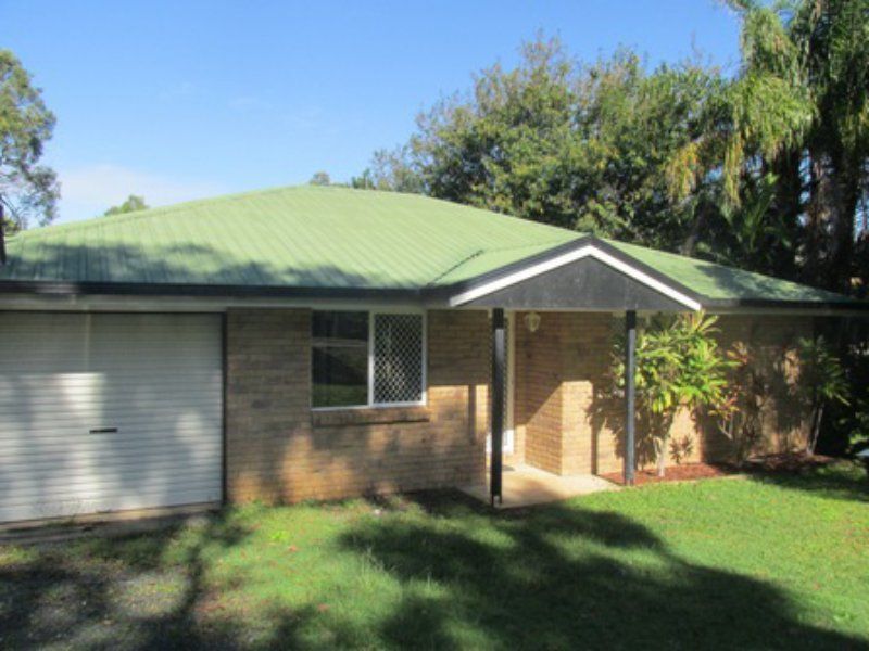 16 Calm Water Crescent, Macleay Island QLD 4184, Image 0