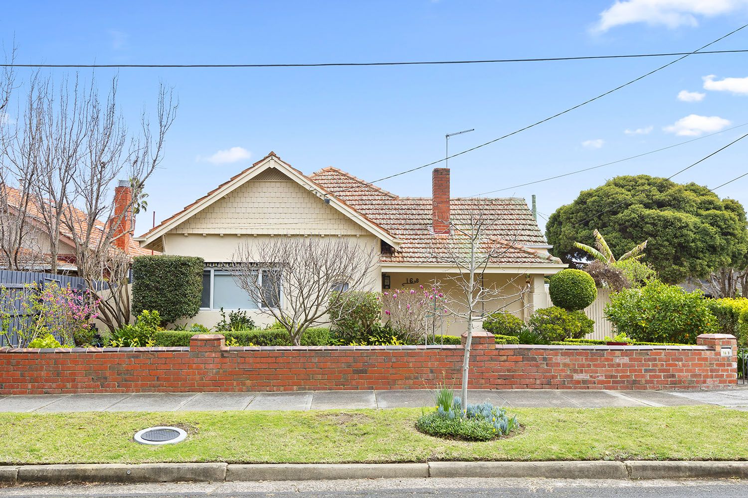 3 bedrooms House in 16B Oak Crescent CAULFIELD NORTH VIC, 3161