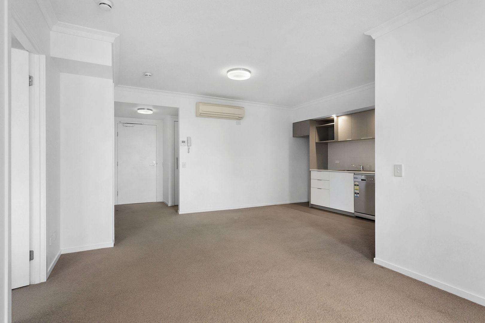 701/41 Ramsgate Street, Kelvin Grove QLD 4059, Image 2