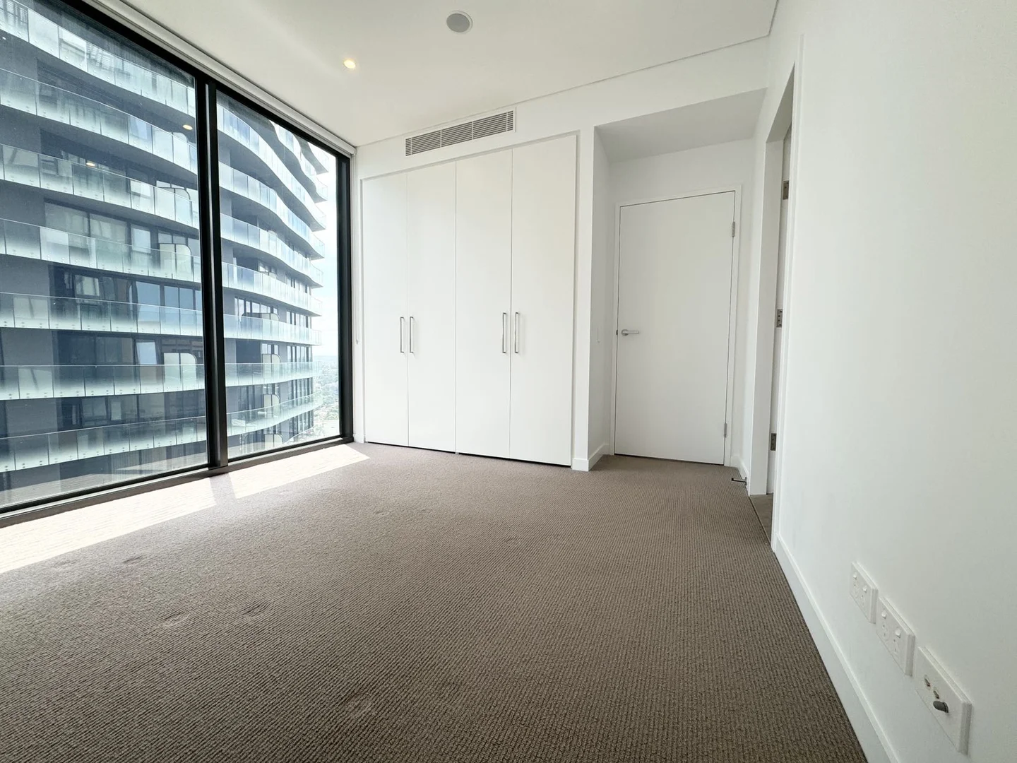 Additional image 9 of B2808/486 Pacific Highway, St Leonards NSW 2065