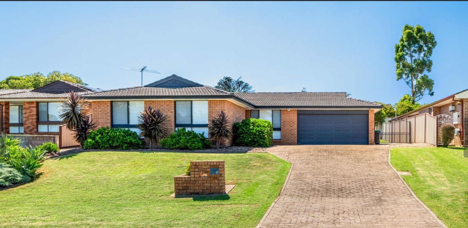 3 bedrooms House in 17 Martha Cres CRANEBROOK NSW, 2749
