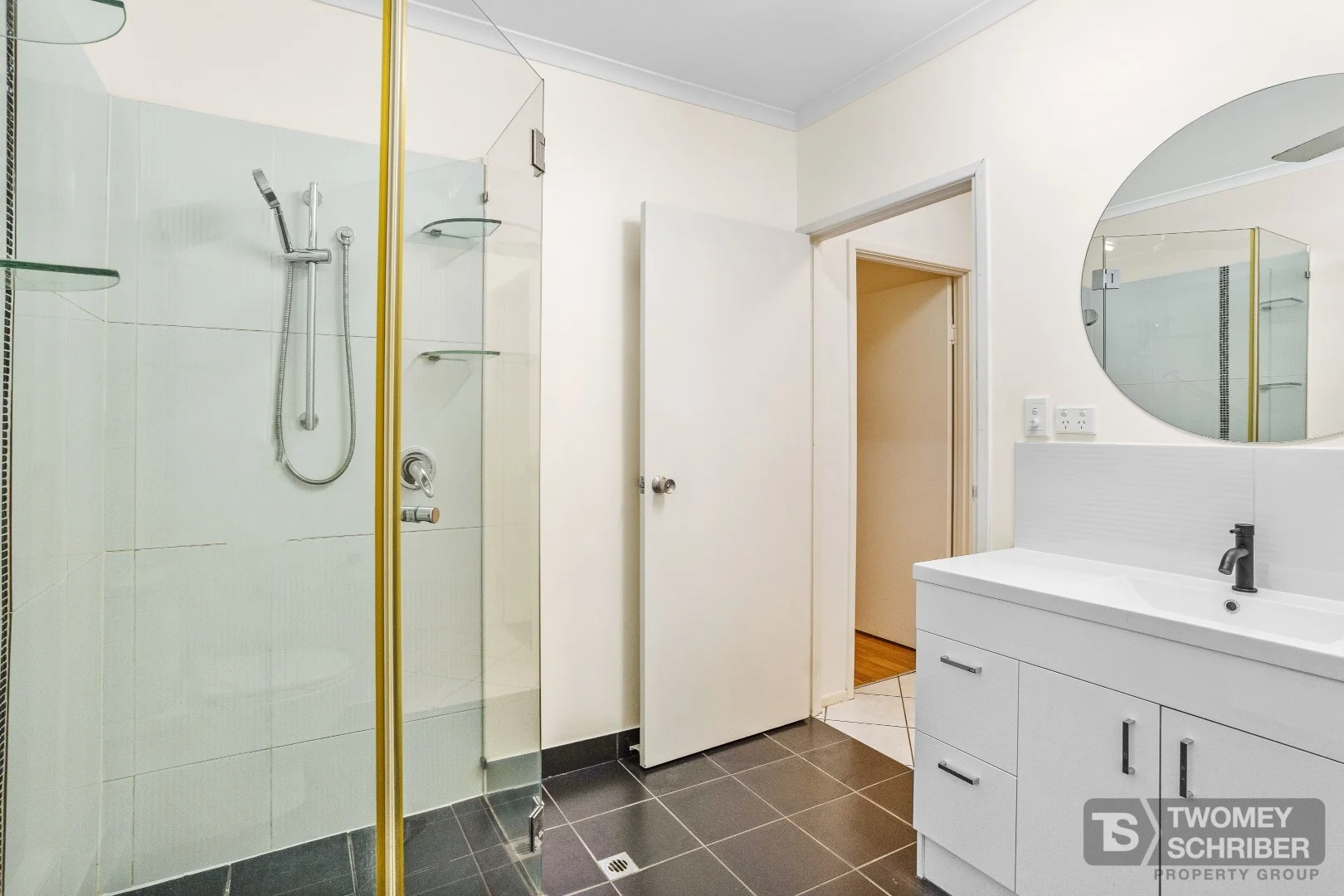 Additional image 6 of 3/6-10 Holmes Street, Stratford QLD 4870