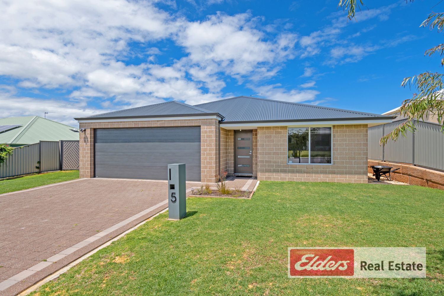 5 Benalla Drive, Bayonet Head WA 6330, Image 2