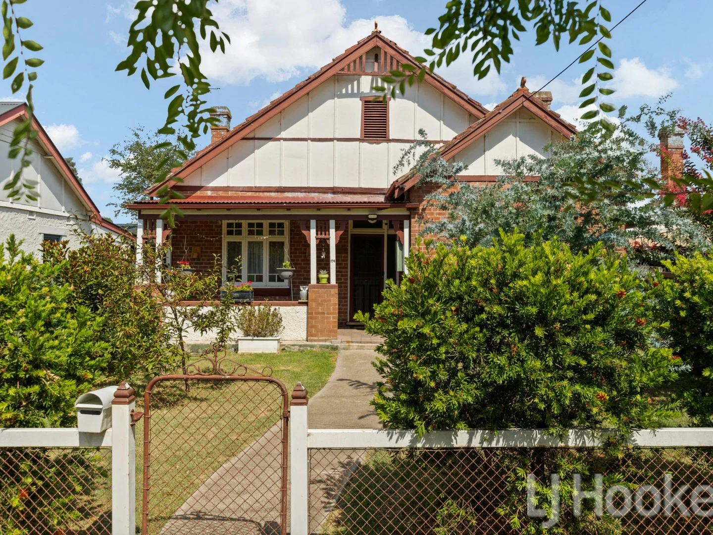 Primary image of 174 Lambert Street, Bathurst NSW 2795