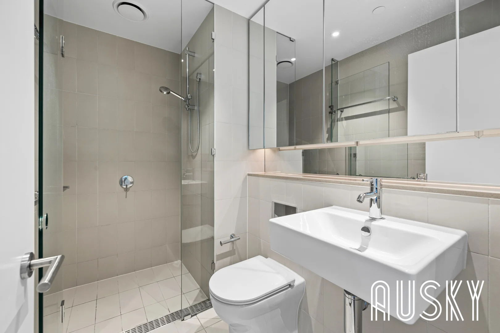 Additional image 7 of 2208n/883 Collins Street, Docklands VIC 3008