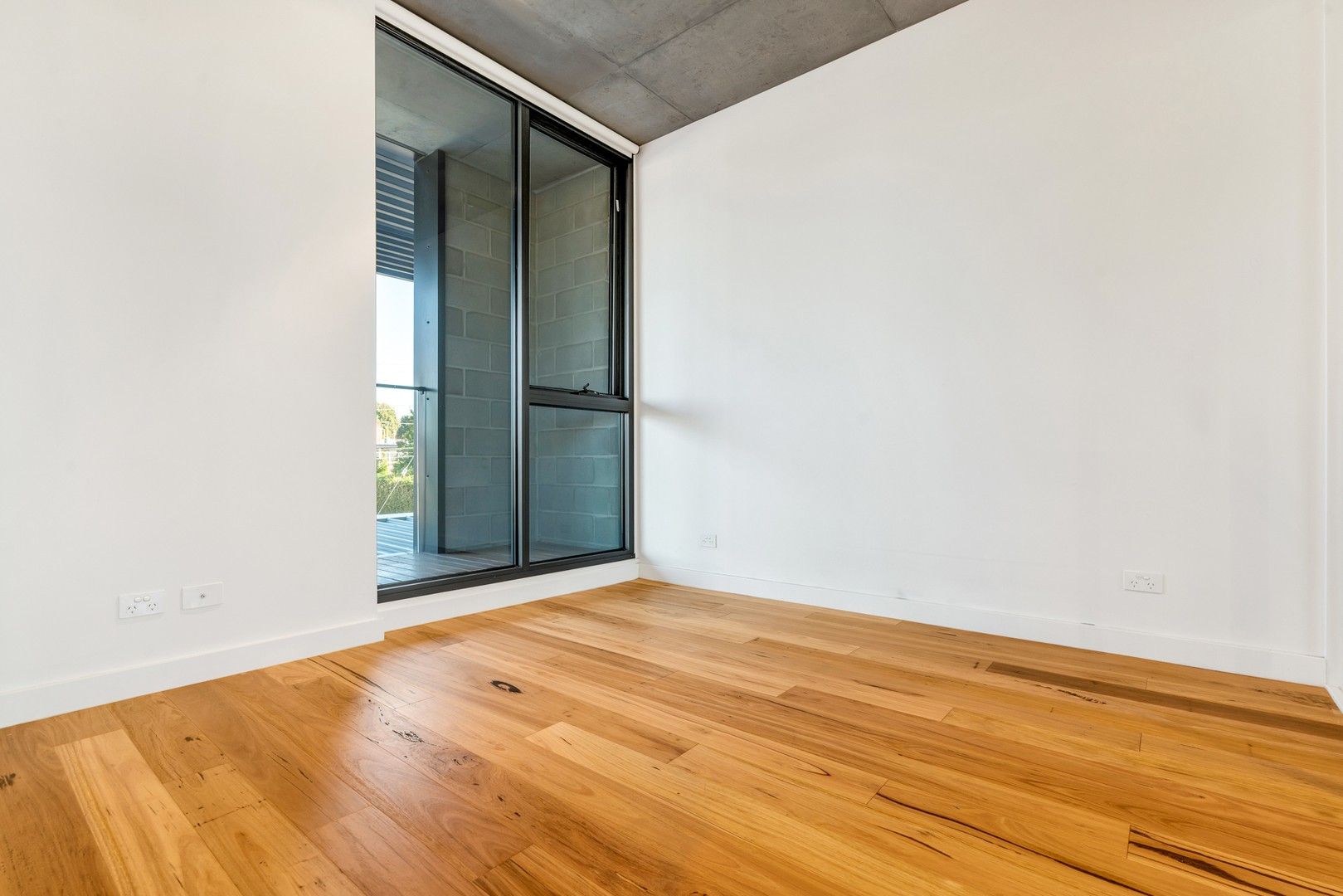 2 bedrooms Apartment / Unit / Flat in 101B/41 Miller Street BRUNSWICK EAST VIC, 3057