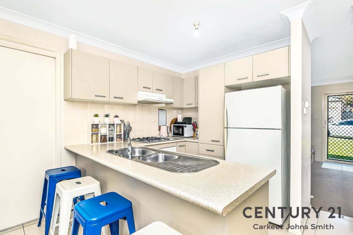 12 Harmony Crescent, Mount Hutton NSW 2290, Image 2