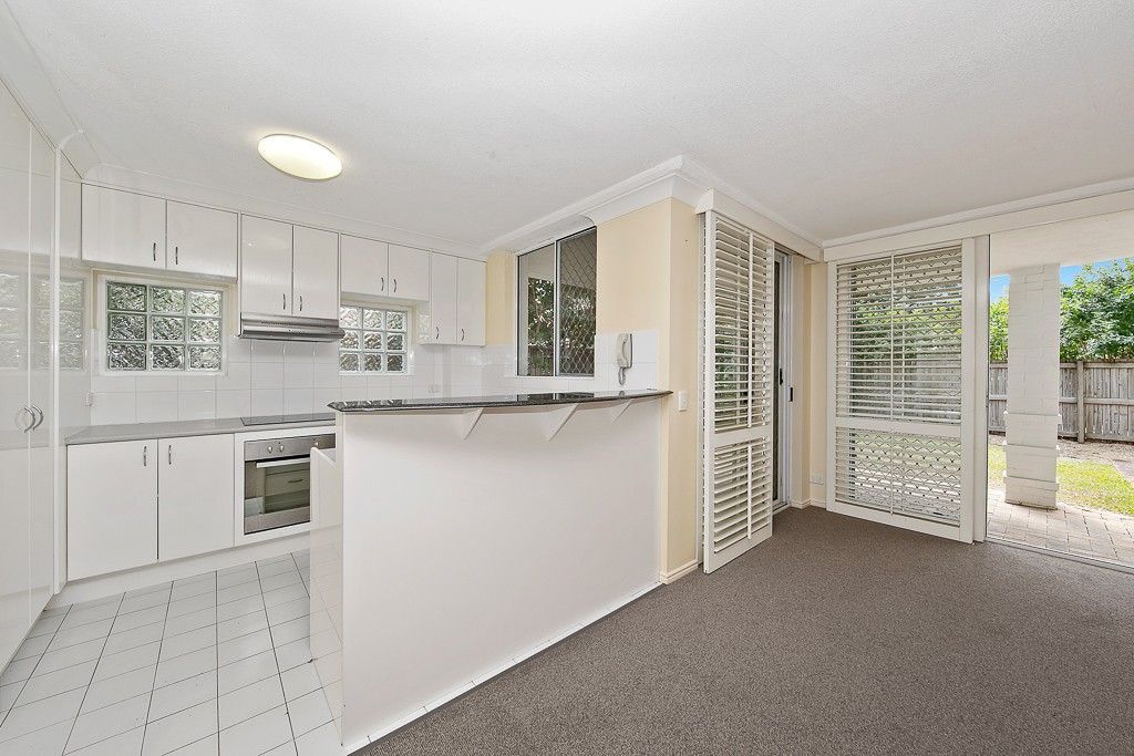 2 bedrooms Apartment / Unit / Flat in 2/8 Stain Street WILSTON QLD, 4051