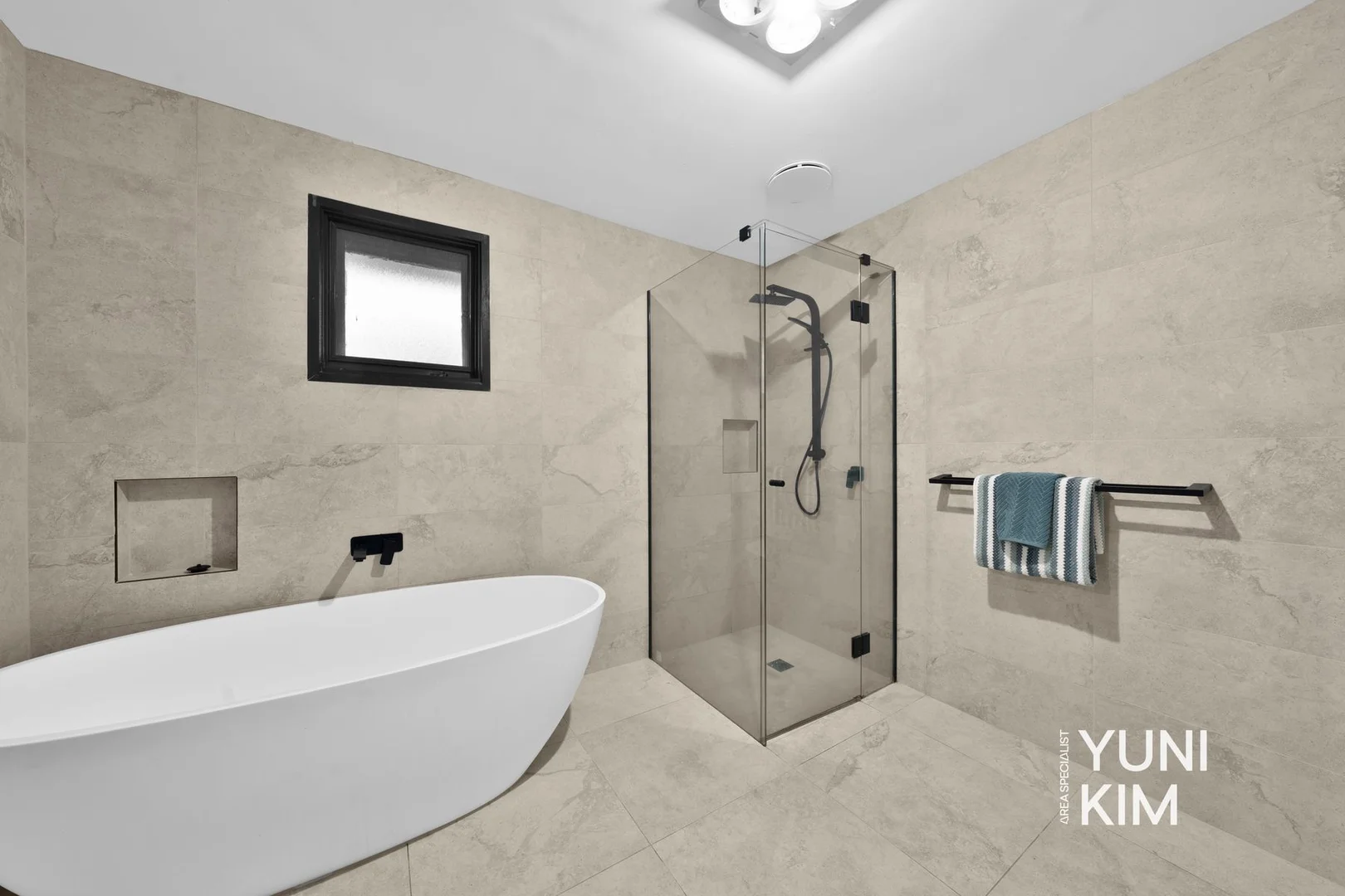 Additional image 18 of 197 James Cook Drive, Endeavour Hills VIC 3802