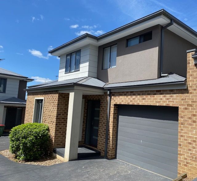2 bedrooms Townhouse in 2 RYE CLOSE LILYDALE VIC, 3140