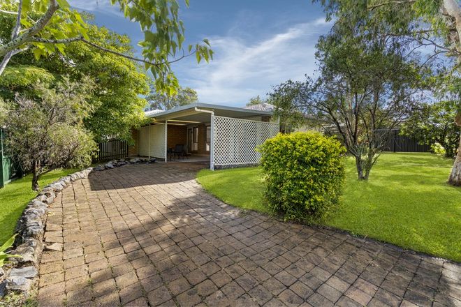 Picture of 15 Manhattan Drive, EAGLEBY QLD 4207