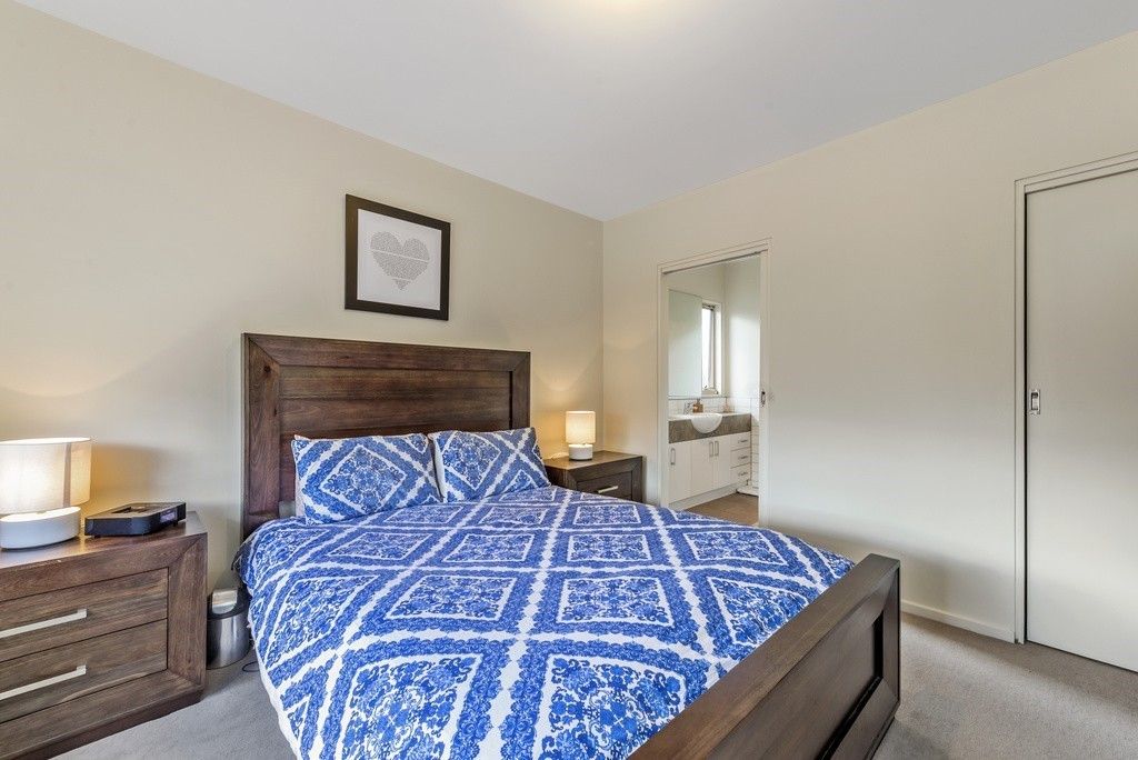 2/54 Hart Street, Colac VIC 3250 House For Rent Domain