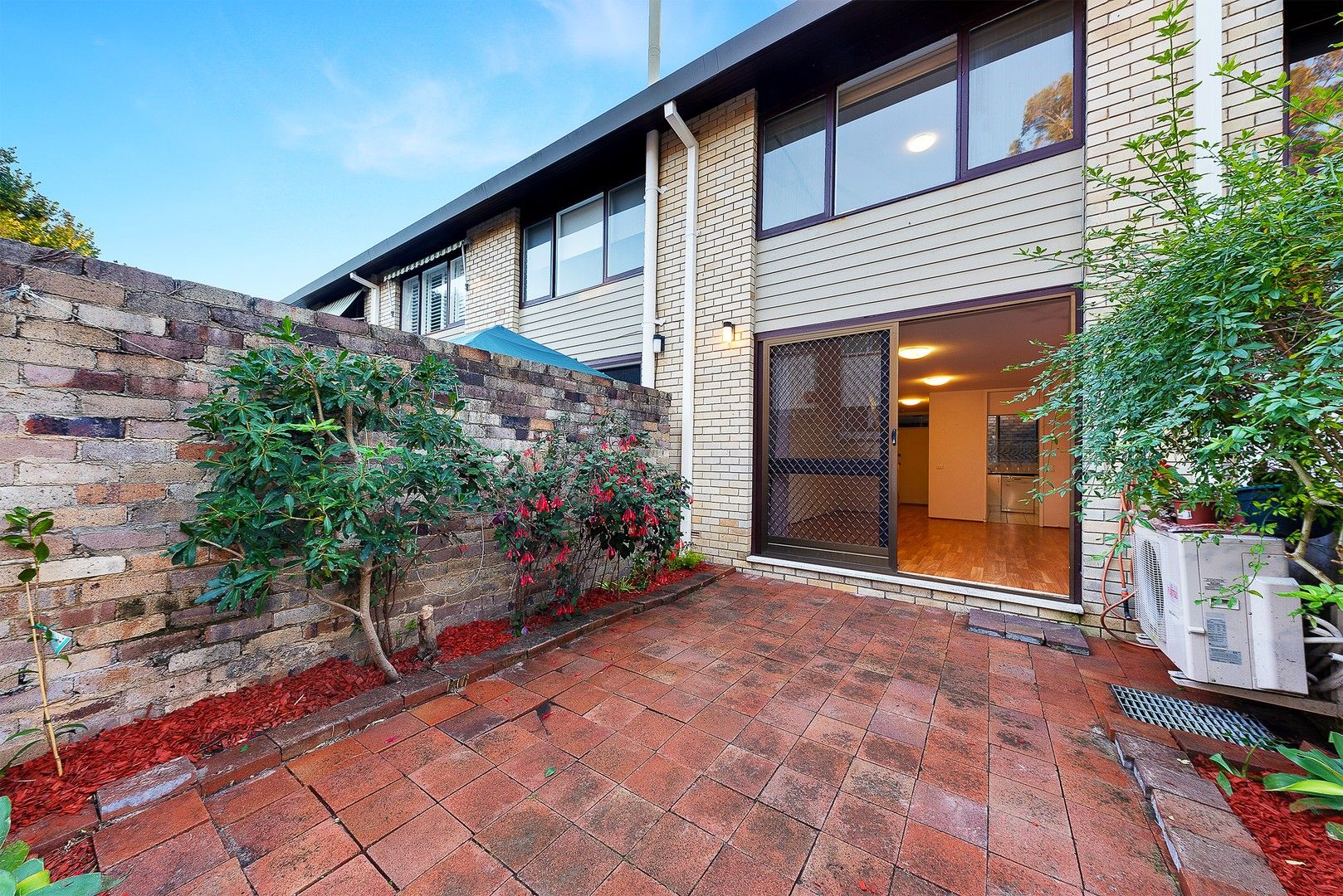 2 bedrooms Townhouse in 14/115 Burns Bay Road LANE COVE NSW, 2066
