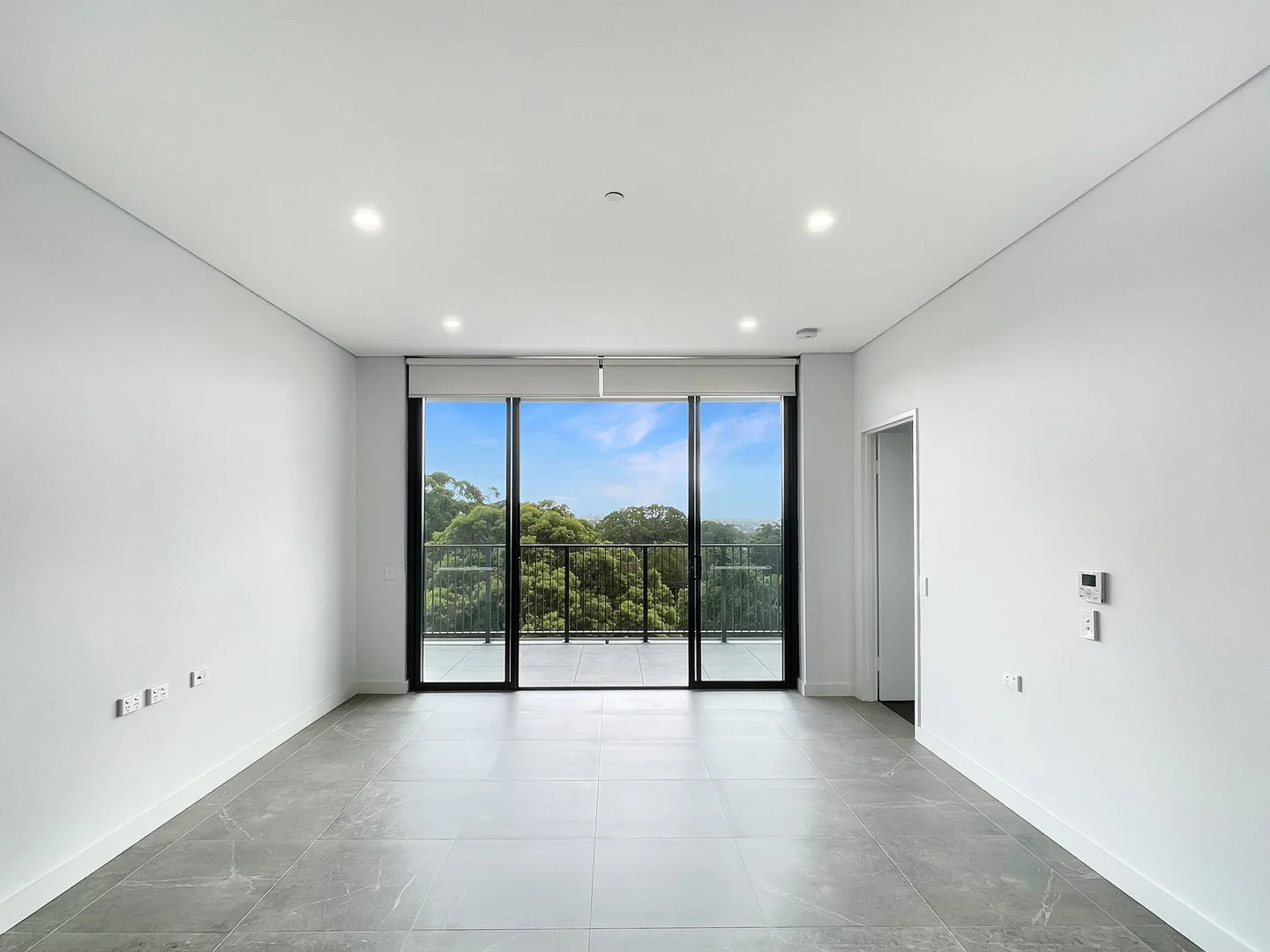 Primary image of 607/30 Pinnacle Street, Miranda NSW 2228