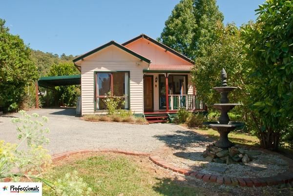 12 Old Warburton Road, Warburton VIC 3799, Image 0