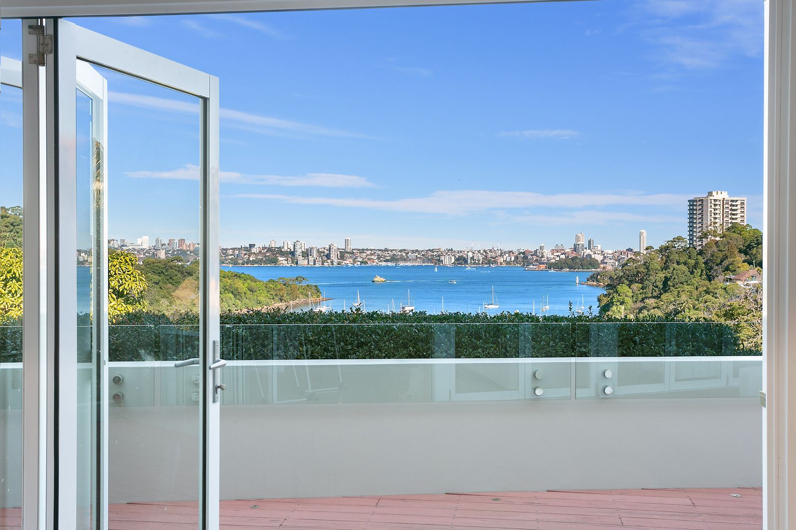 3 bedrooms Apartment / Unit / Flat in 3/11 Clanalpine Street MOSMAN NSW, 2088