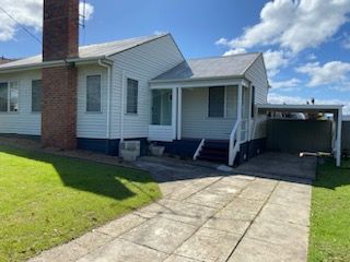 3 bedrooms House in 21 Bellarine Hwy NEWCOMB VIC, 3219