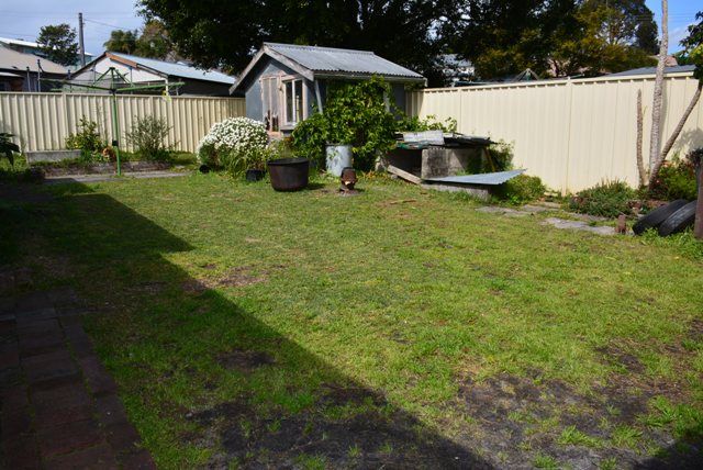327 Old Pacific Highway, SWANSEA NSW 2281, Image 2