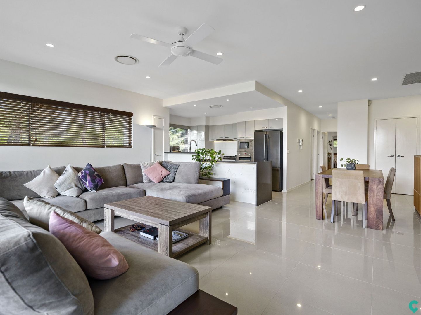 20/141-145 Dornoch Terrace, Highgate Hill QLD 4101, Image 2