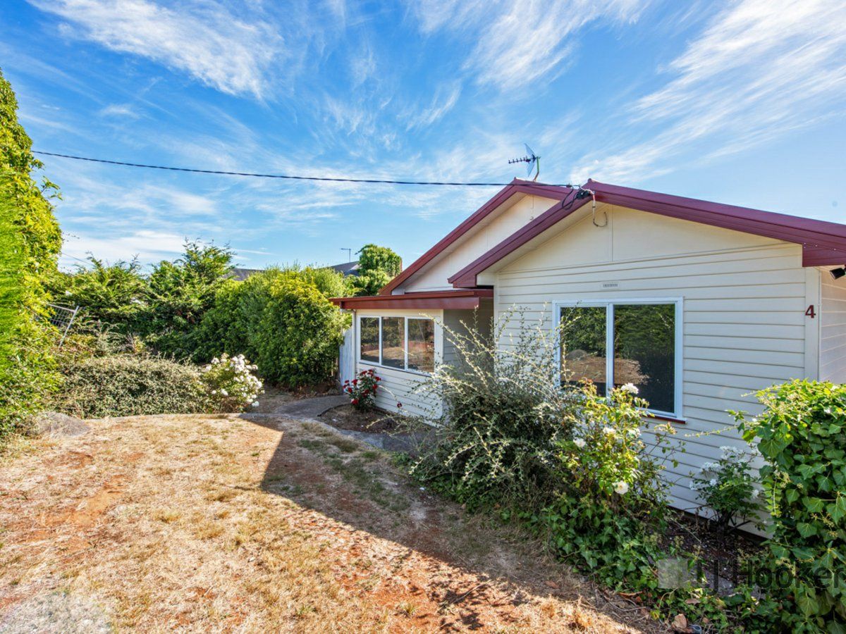 4 Hillcrest Road, Devonport TAS 7310, Image 0