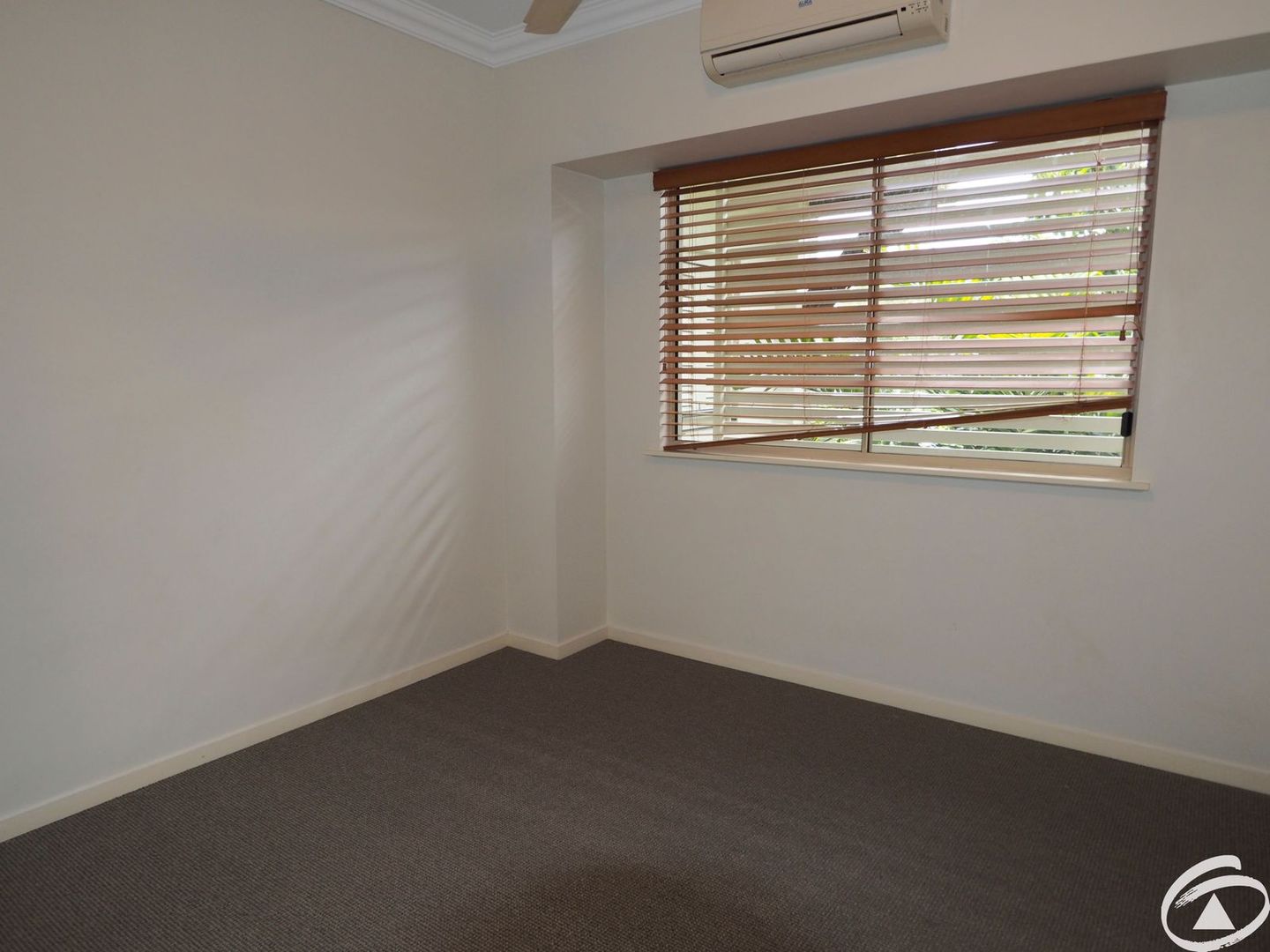 2209/22-26 Clifton Road, Clifton Beach QLD 4879, Image 2