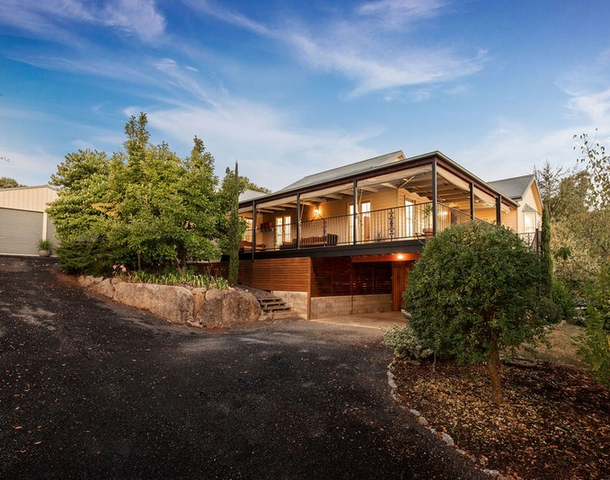 14 Mcevoy Lane, Yackandandah VIC 3749