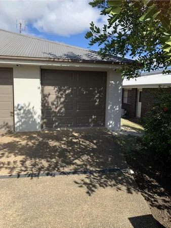 2/8 Parkview Drive, Glenvale QLD 4350