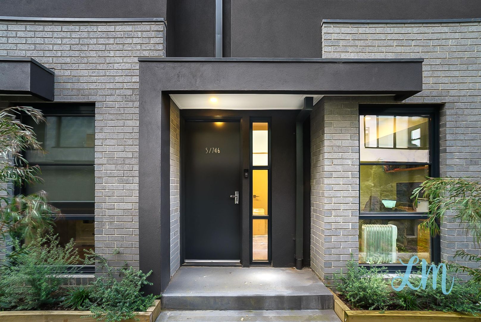 2 bedrooms Townhouse in 5/746 High Street RESERVOIR VIC, 3073