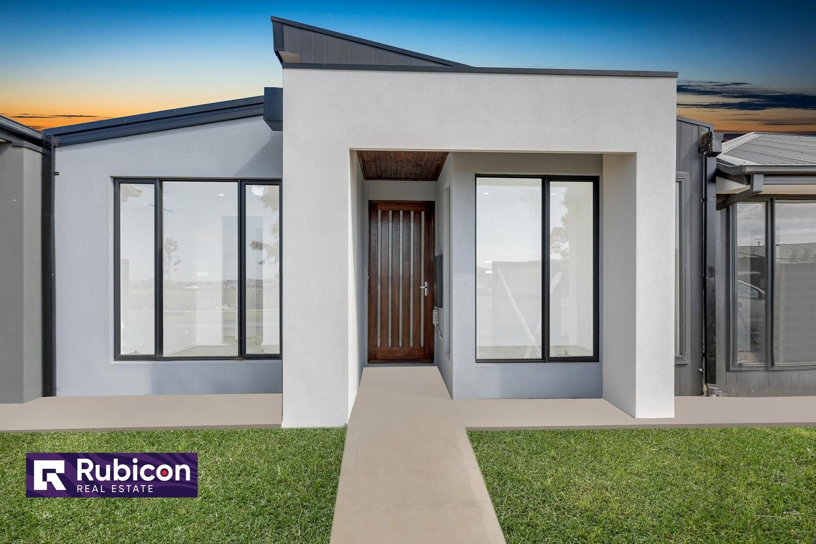3 bedrooms House in 104 Fuchsia Drive ROCKBANK VIC, 3335