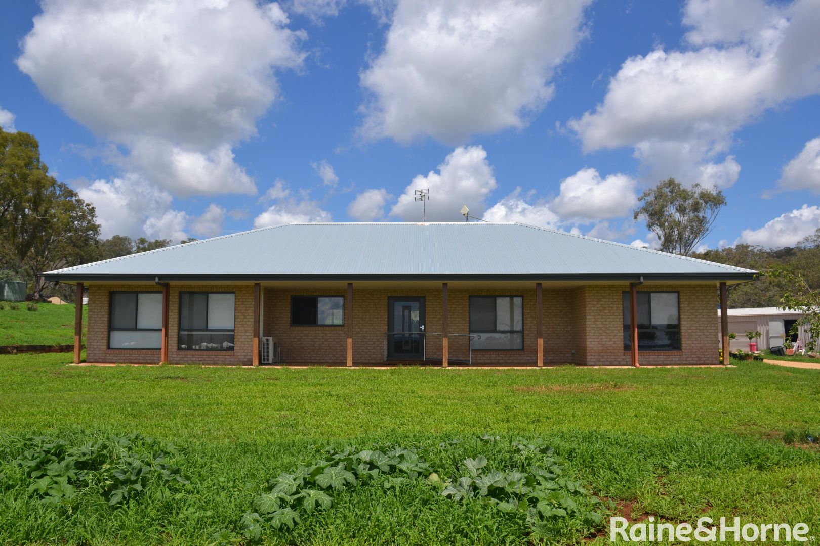 142 Roscrae Lane, Inverell NSW 2360