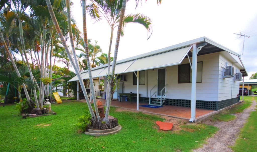 220 Balgal Beach Road, Balgal Beach QLD 4816