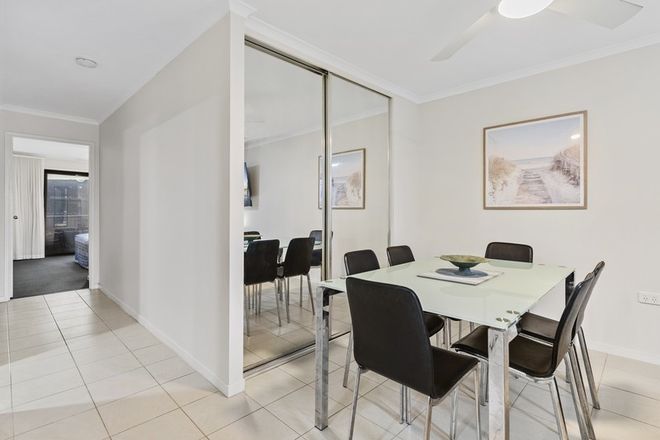 17/22 Second Avenue Broadbeach 4218 - Image 4
