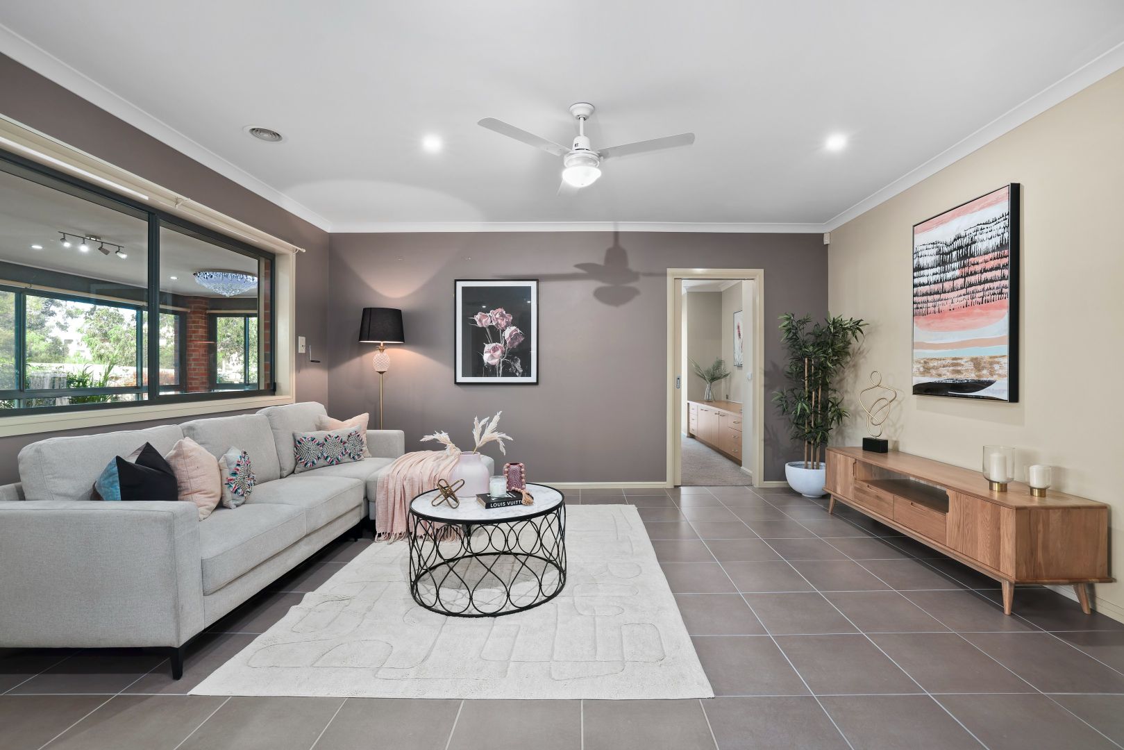 41 Redcliffe Terrace, Taylors Hill VIC 3037, Image 2