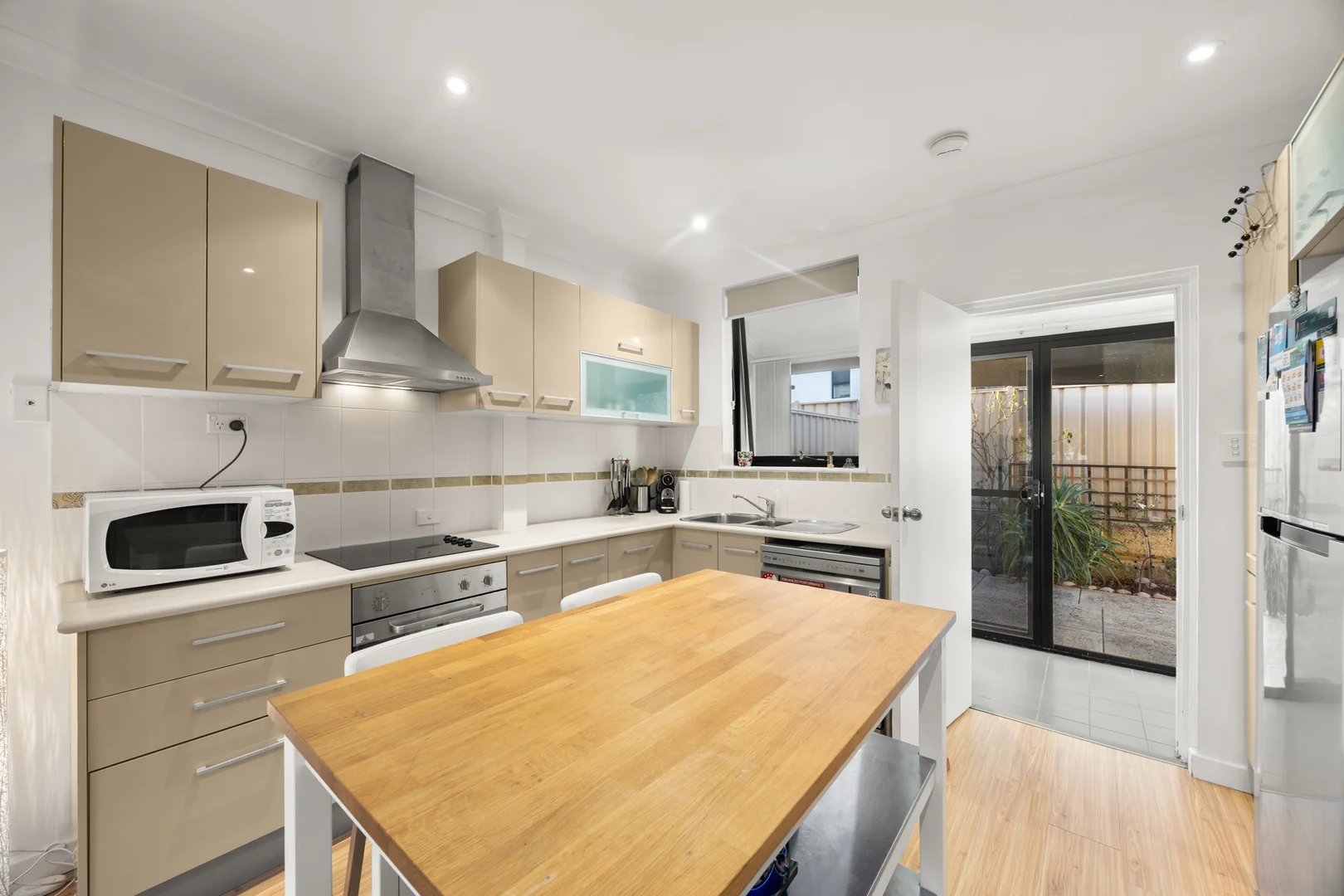 Additional image 10 of 2/1 Stratford Street, East Fremantle WA 6158