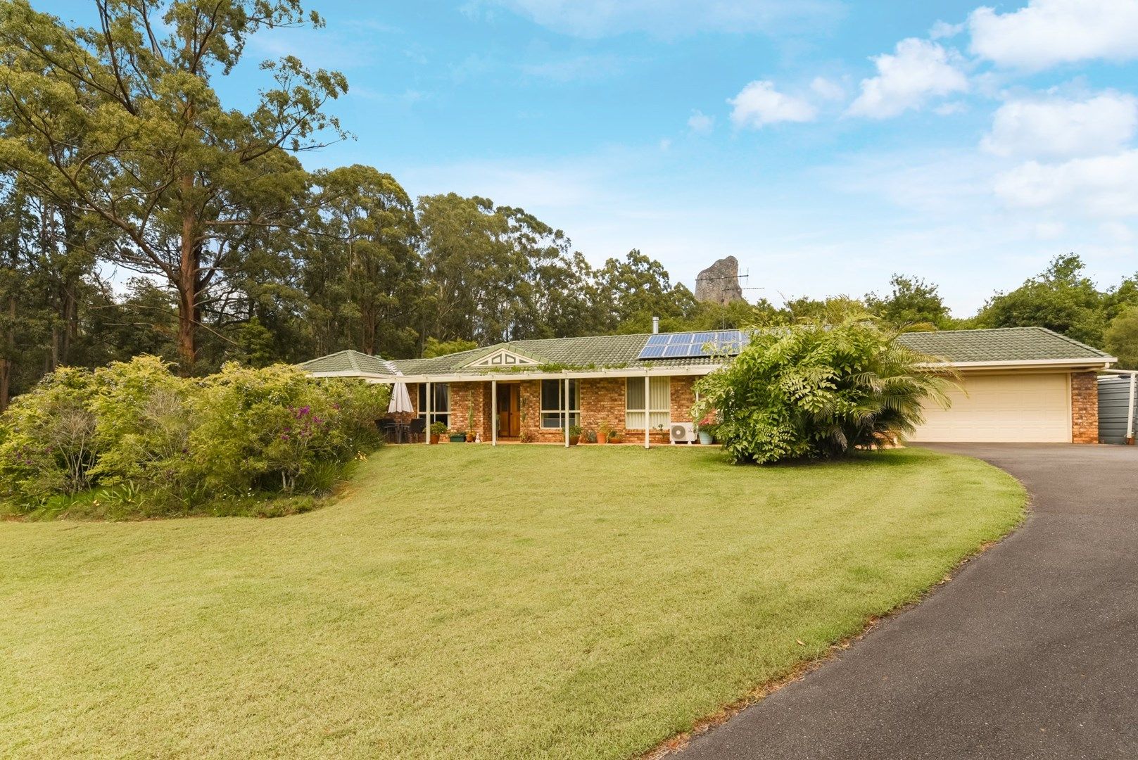 32 Gould Drive, Glass House Mountains QLD 4518, Image 0