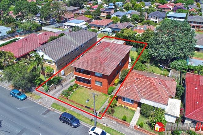 Picture of 102 Railway Parade, MORTDALE NSW 2223