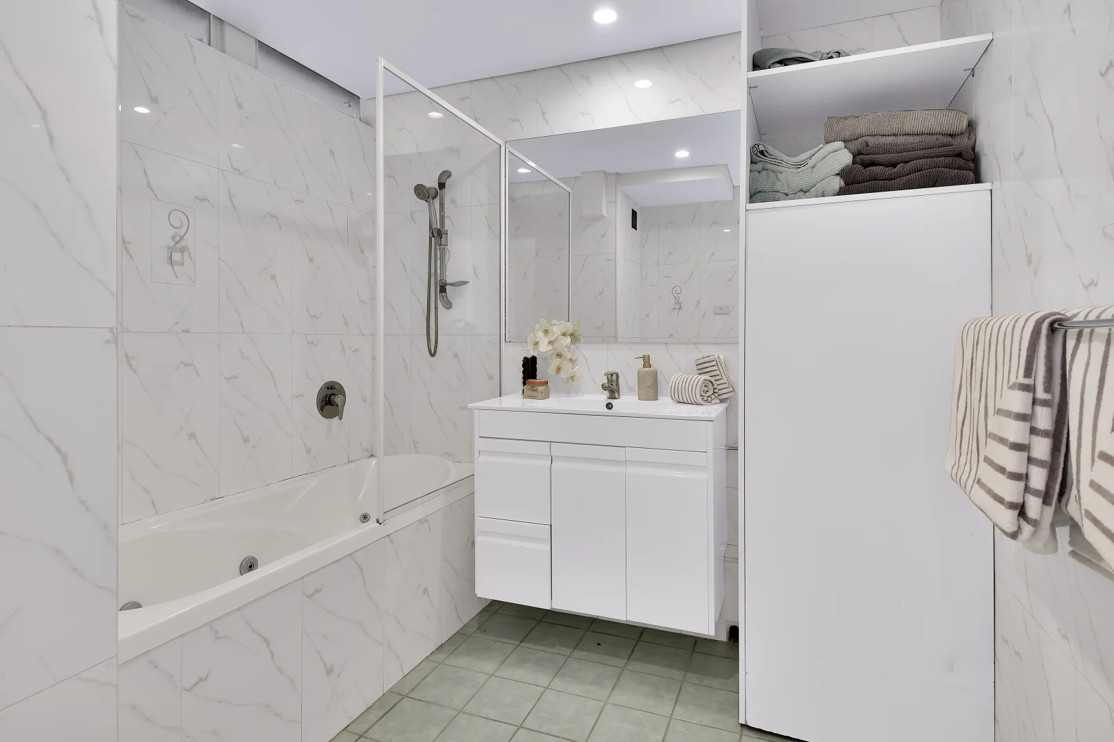 Additional image 12 of 128/14-28 Blues Point Road, McMahons Point NSW 2060