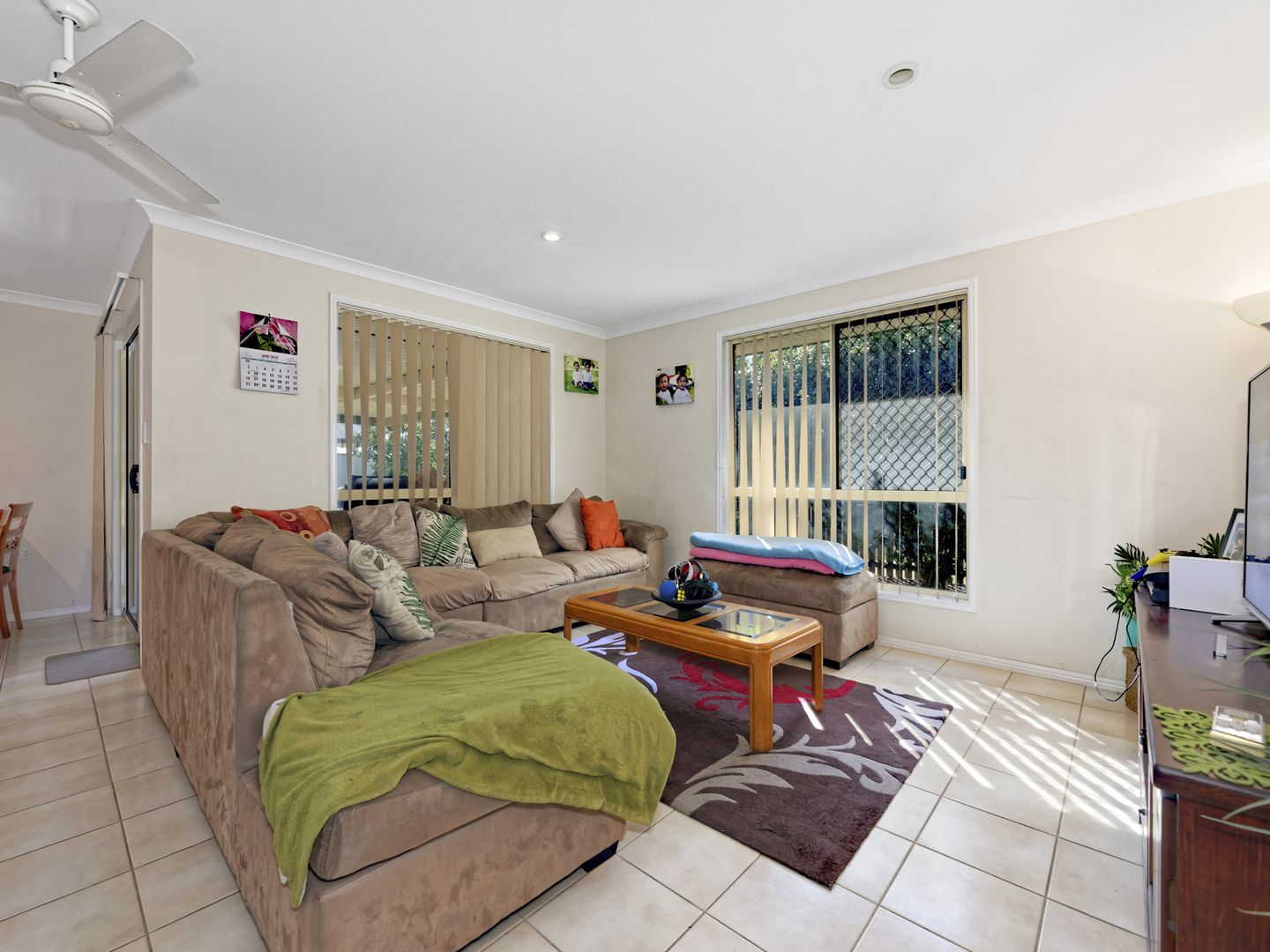 14 Regent Court, Thabeban QLD 4670, Image 2