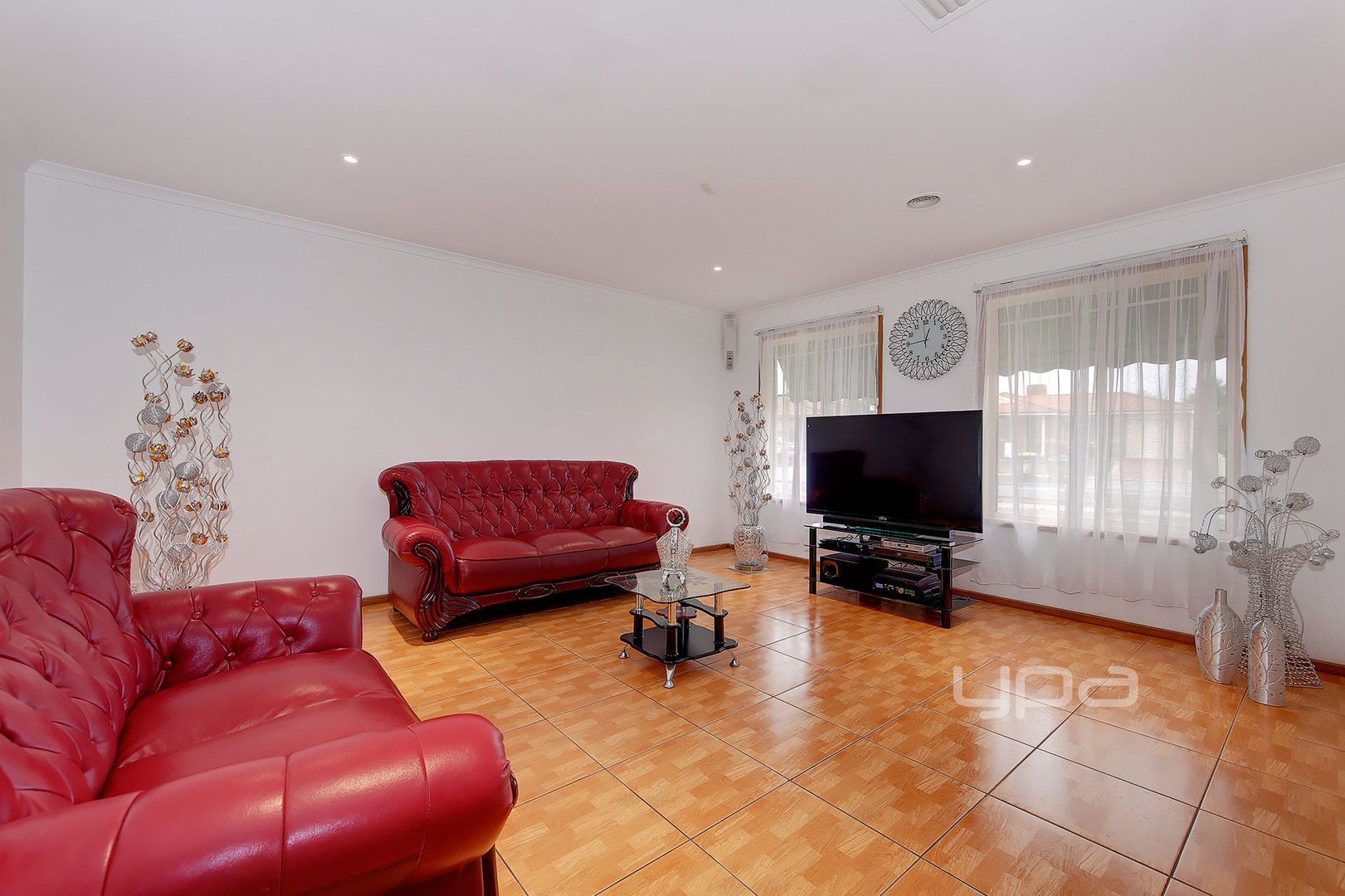 25 Yarcombe Crescent, Craigieburn VIC 3064, Image 1