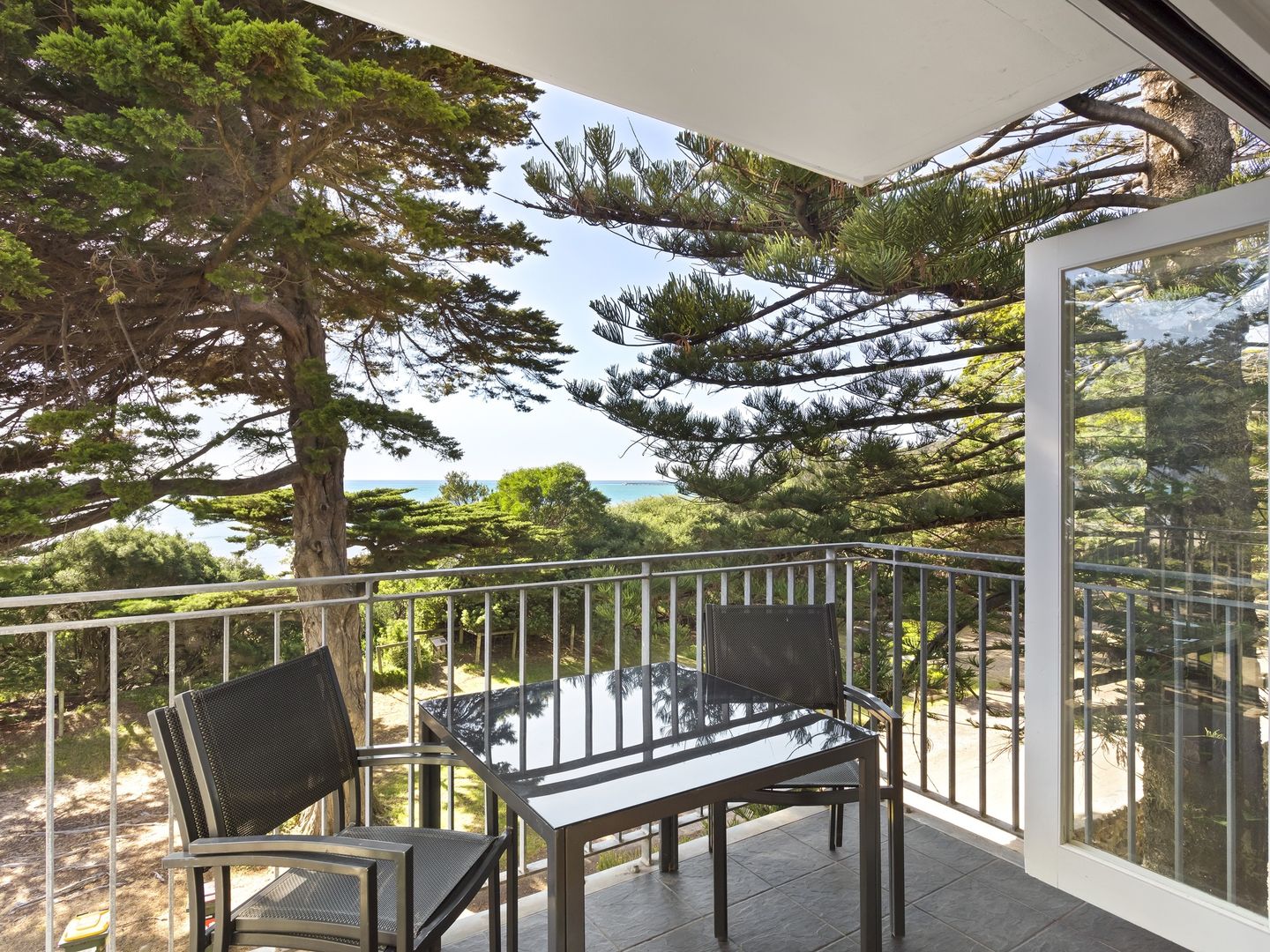 216 A&B/35 Mountjoy Parade, Lorne VIC 3232, Image 2