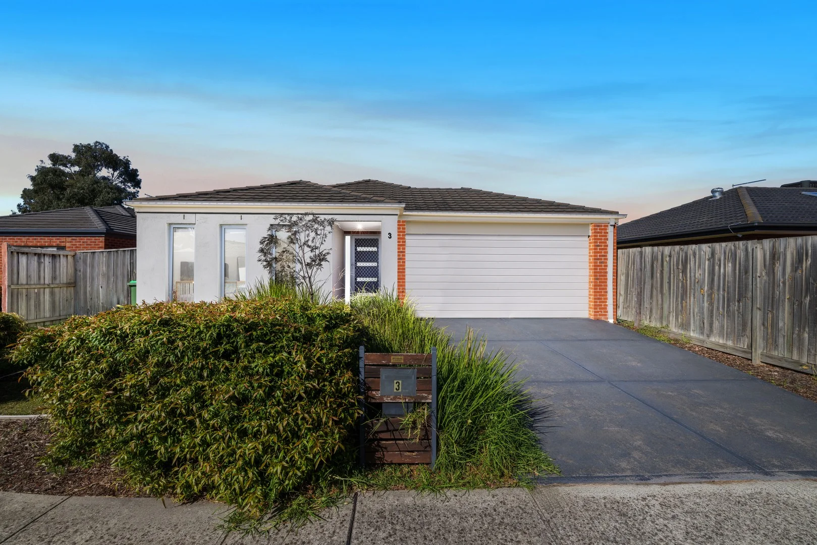 3 Caladenia Street, Officer VIC 3809