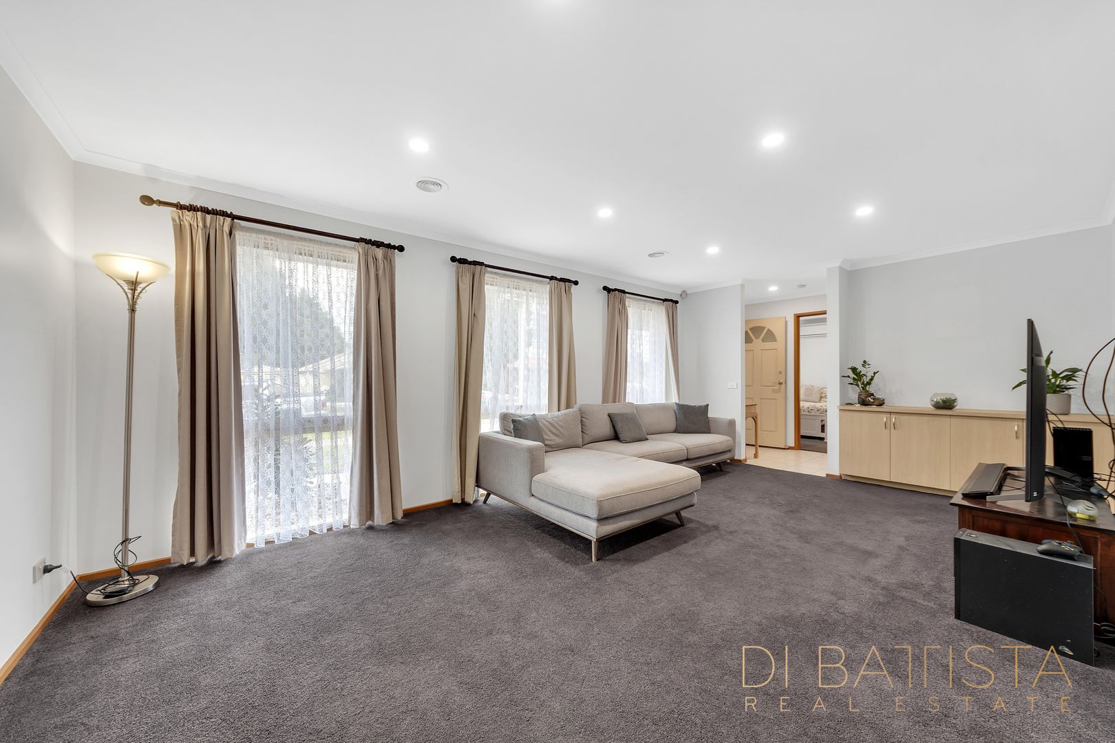 9 Northleigh Avenue, Craigieburn VIC 3064, Image 2