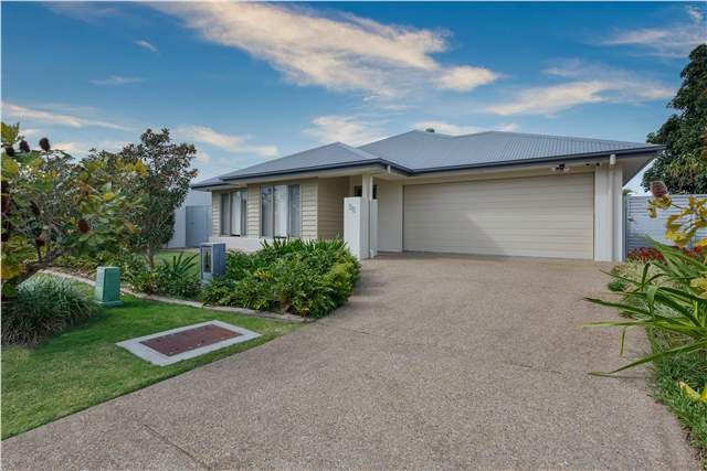 27 Keelson Cres, Hope Island QLD 4212, Image 0